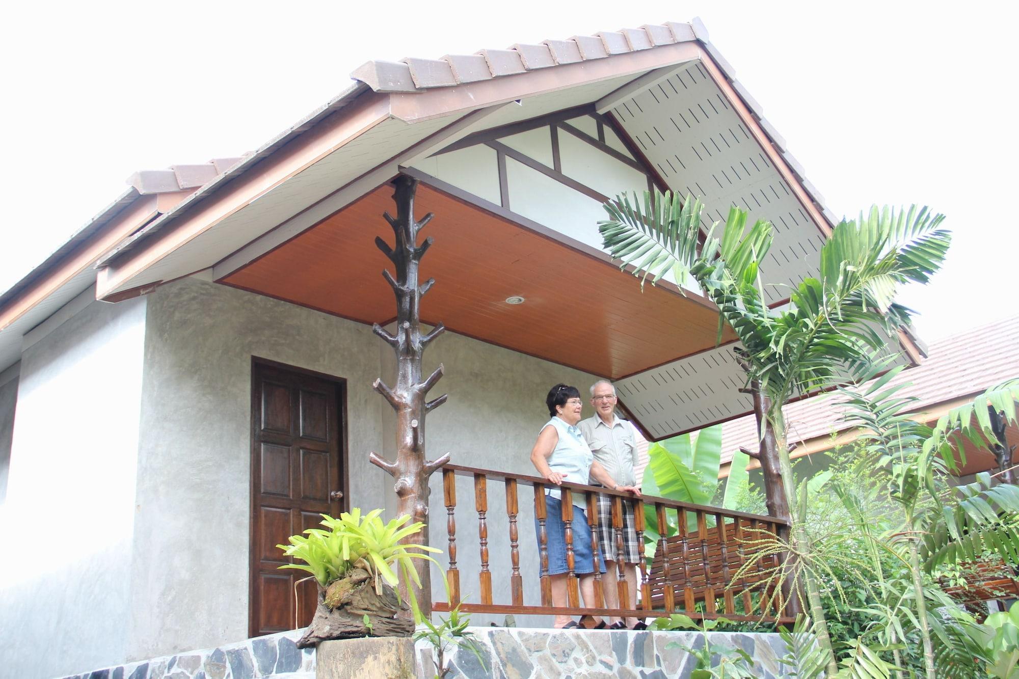 Khao Sok Green Valley Resort - Sha Certified Khao Sok National Park Exterior photo