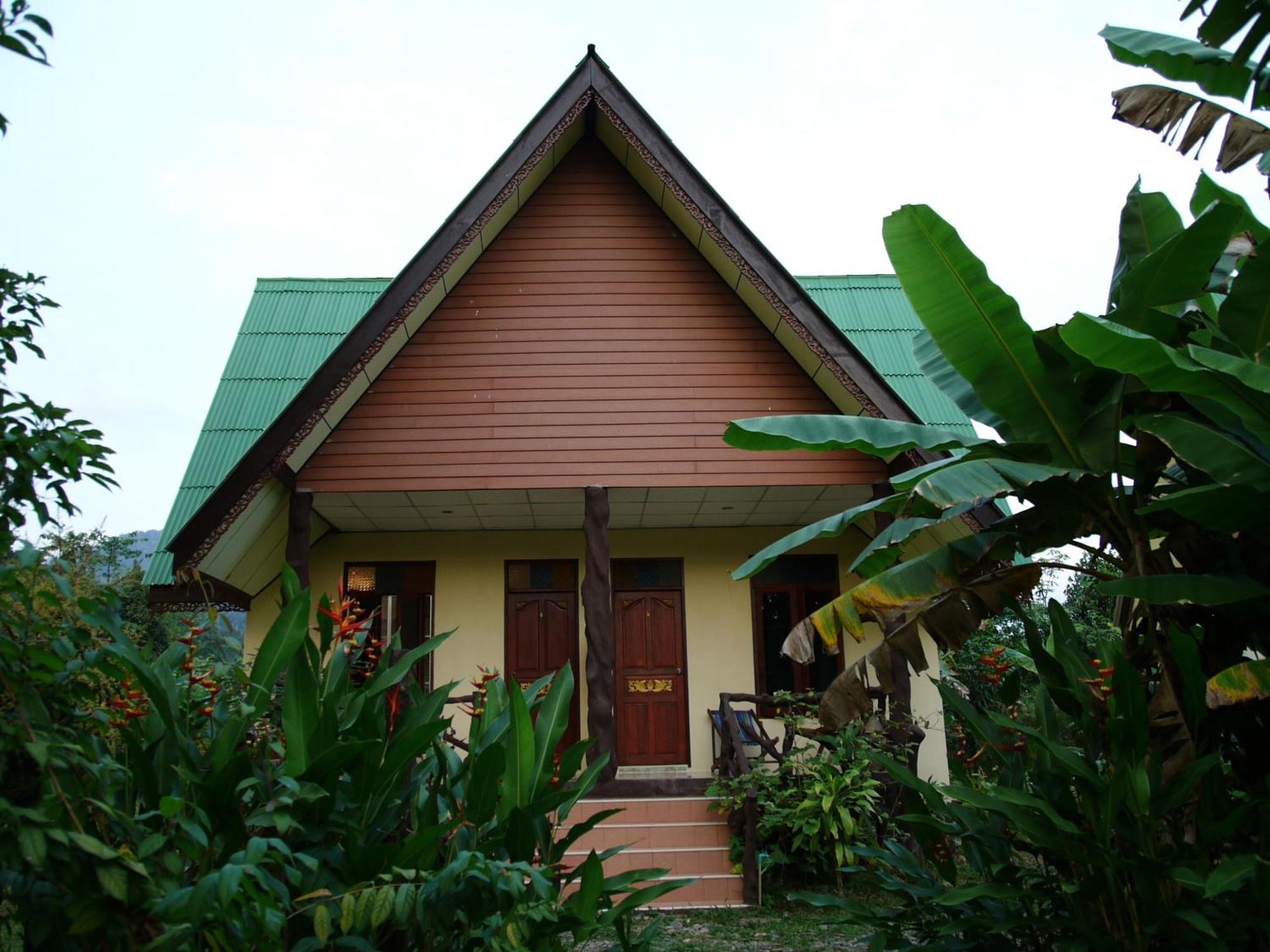 Khao Sok Green Valley Resort - Sha Certified Khao Sok National Park Exterior photo